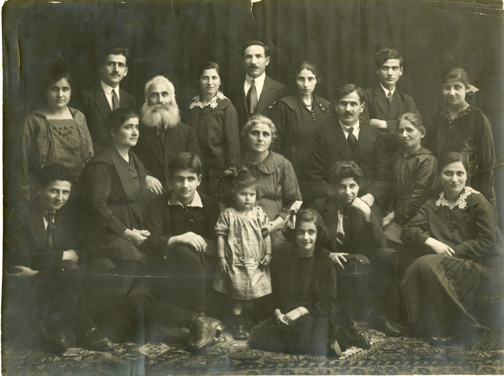 Event - #11 Family Survivors 1922 Photo